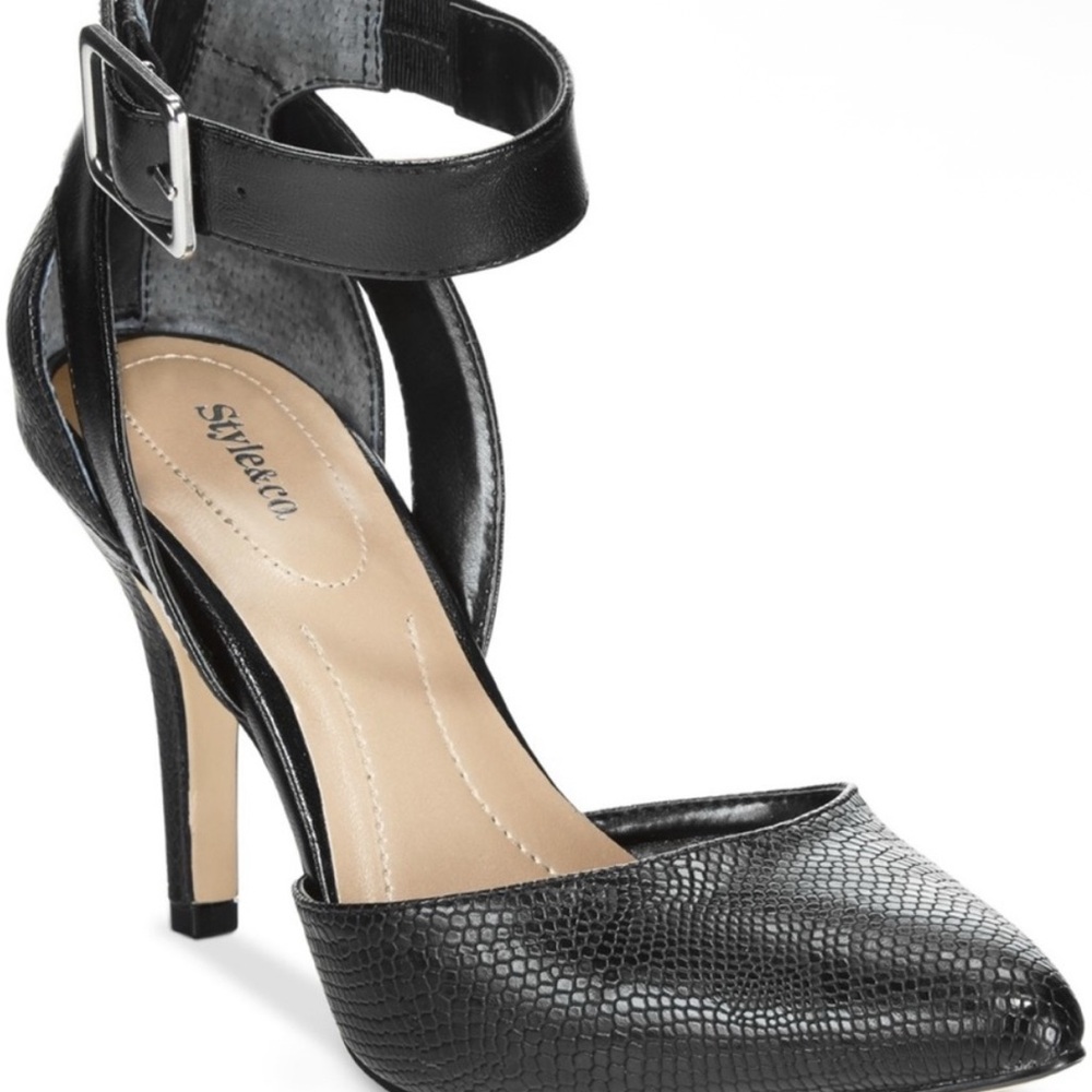 Style & Co. Black Snake Skin Leather Heels